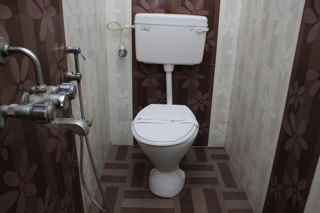 Hôtel R B Residency à Chennai Extérieur photo